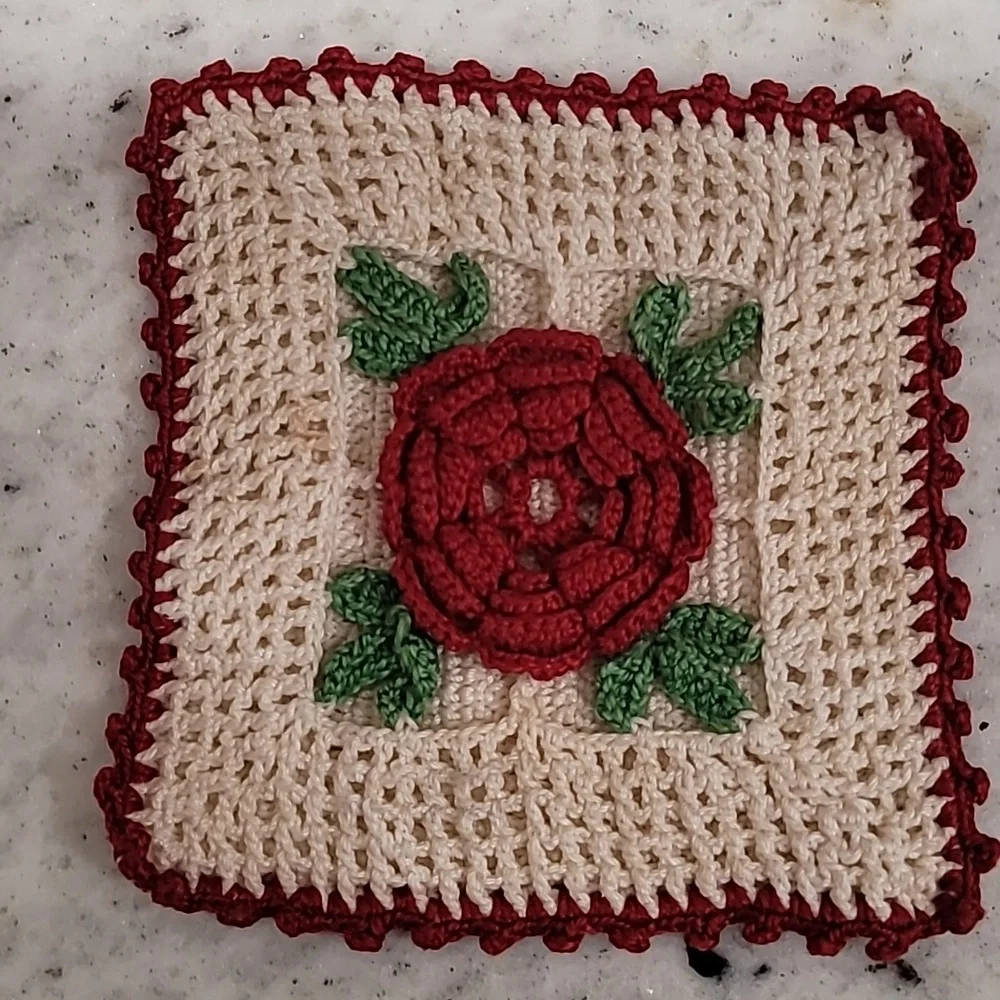 Vintage Hand Crochet Potholders 5 pc